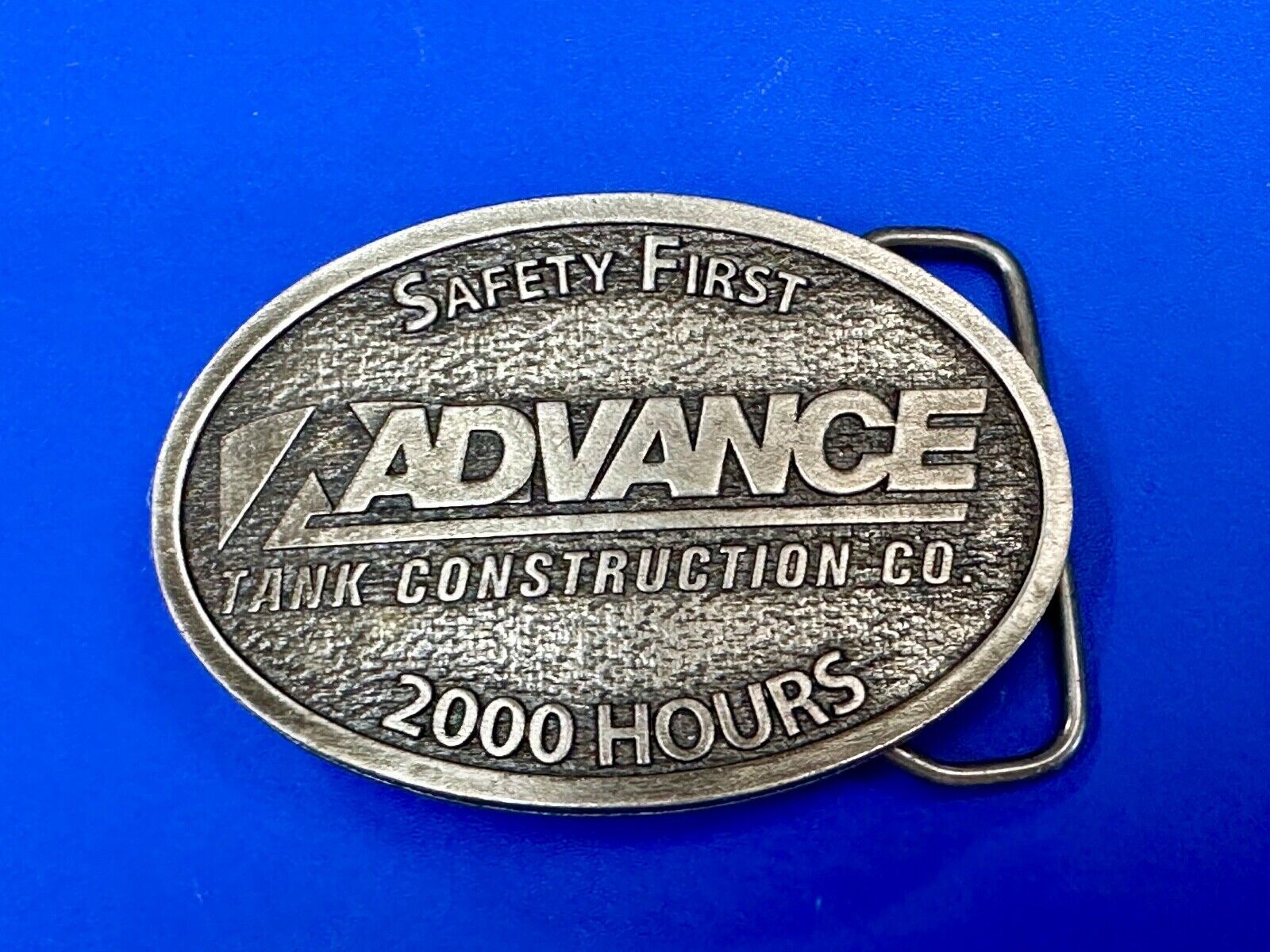 Advance Construction Safety First Award 2000 Hours belt buckle