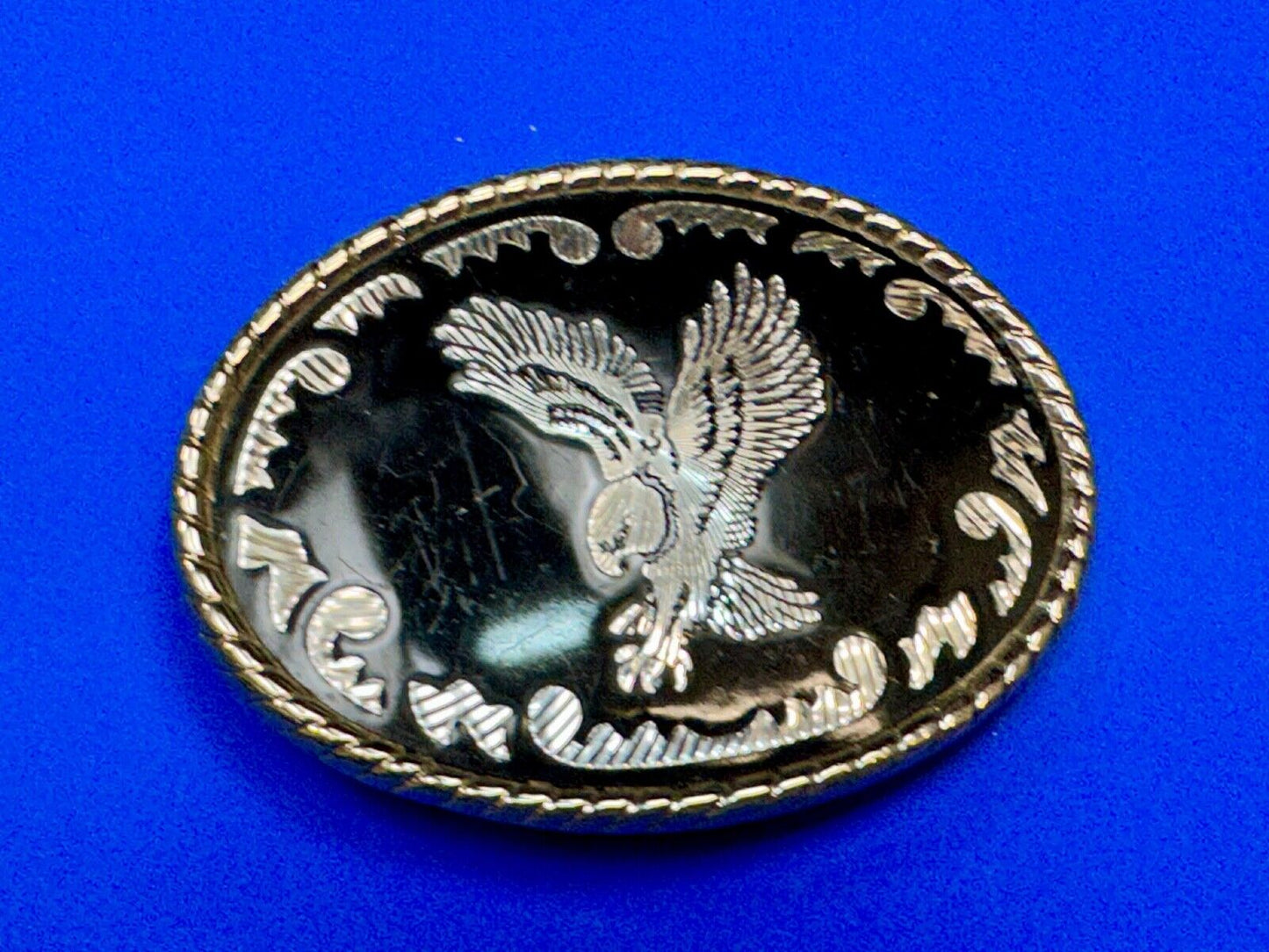 unique flying hunting diving EAGLE western Silver & black color belt buckle - W