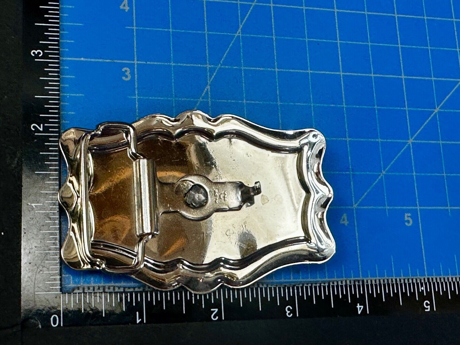 Black & silver diamond Shaped Cowboy Ranch pattern western framed Belt Buckle