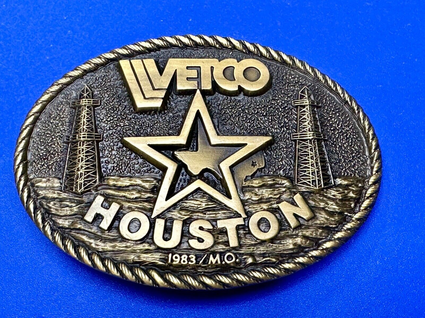 Vetco Texas Houston State Lone Star Oil Well Rig Vintage Brass Belt Buckle