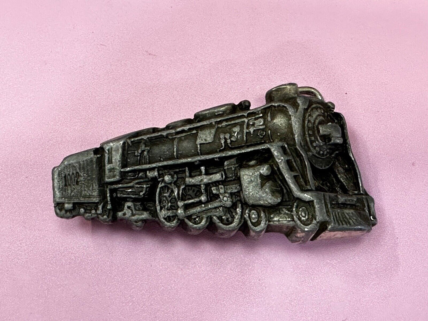 1002 RR Steam Engine Train Rail Road collectable  1978 Bergamot Belt Buckle