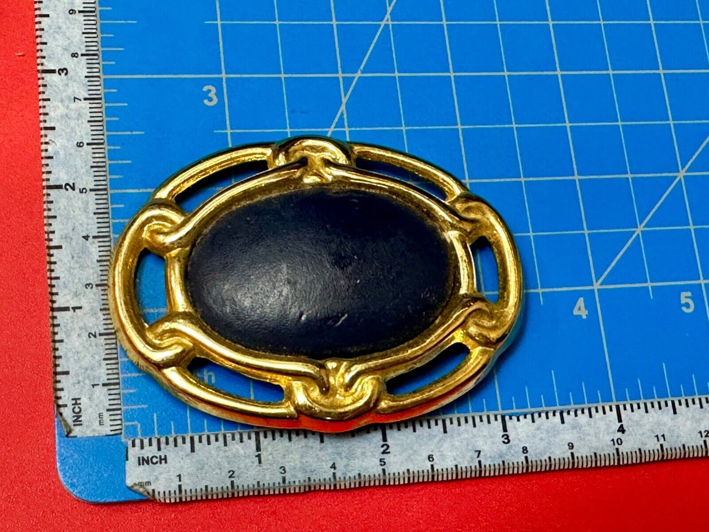 Vintage  LARGE signed Day Lor Black leather raised center-  gold tone belt buck