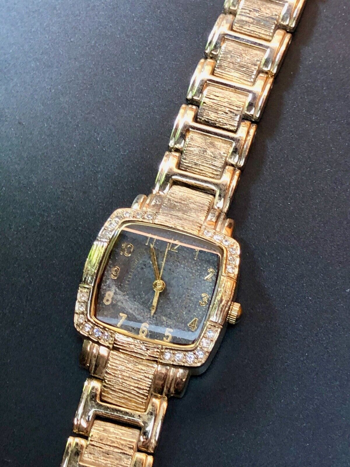 ALLUDE vintage gold tone ladies watch - fresh battery, working well 