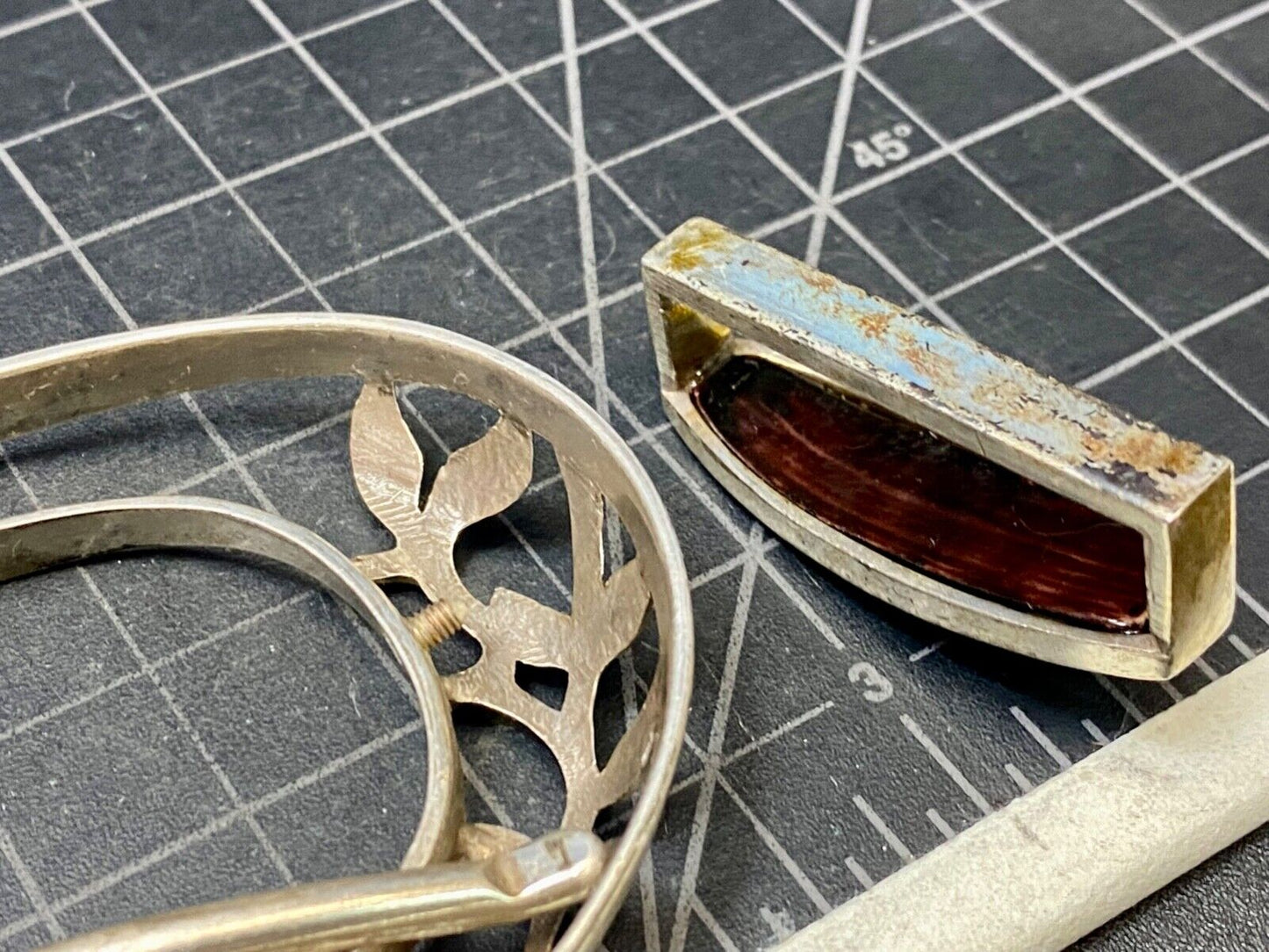 Two piece antique silver tone?  see through belt buckle