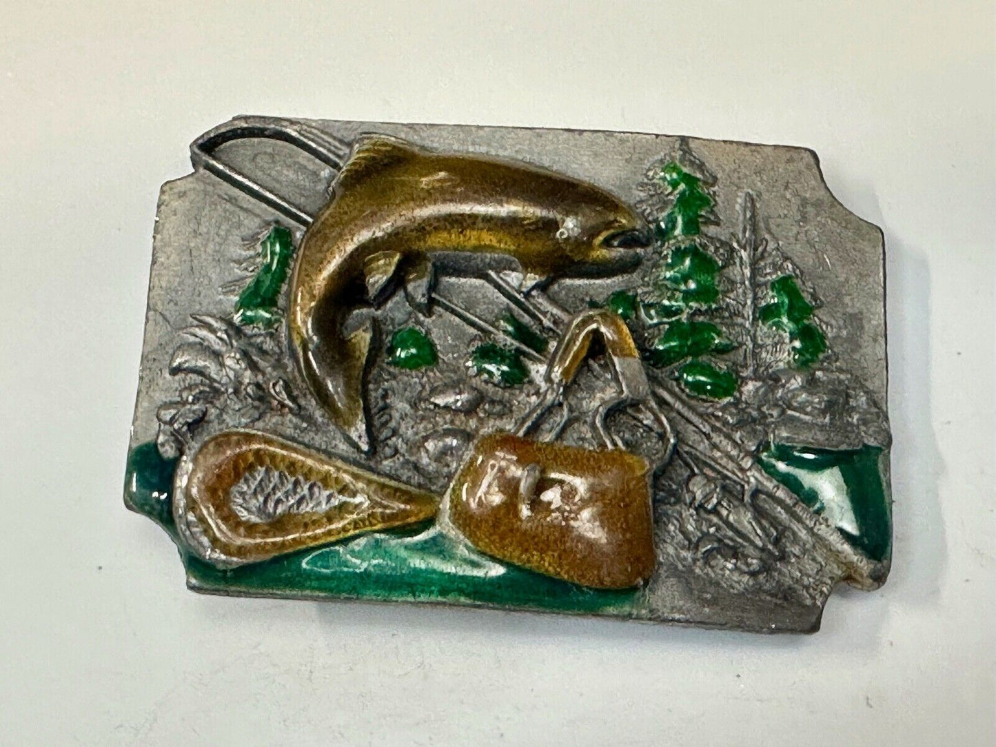 A bad day fishing is Better than a good day of working Vtg. Siskiyou Belt Buckle