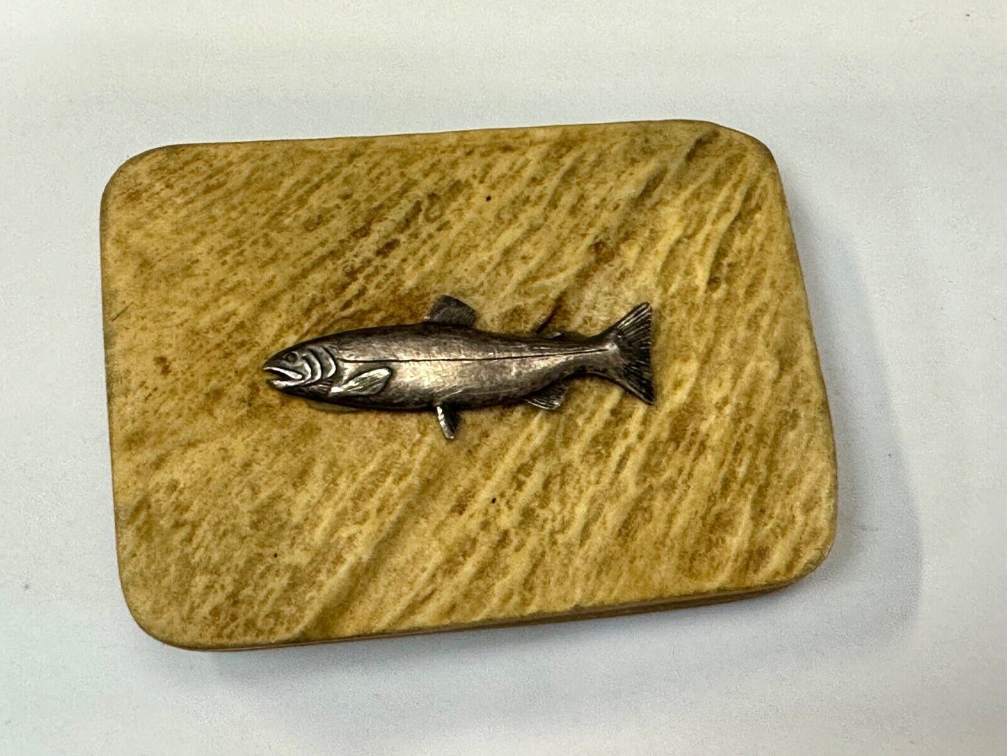 Trout Fish - vintage Native American Indian ART belt buckle - Elemore Alaska