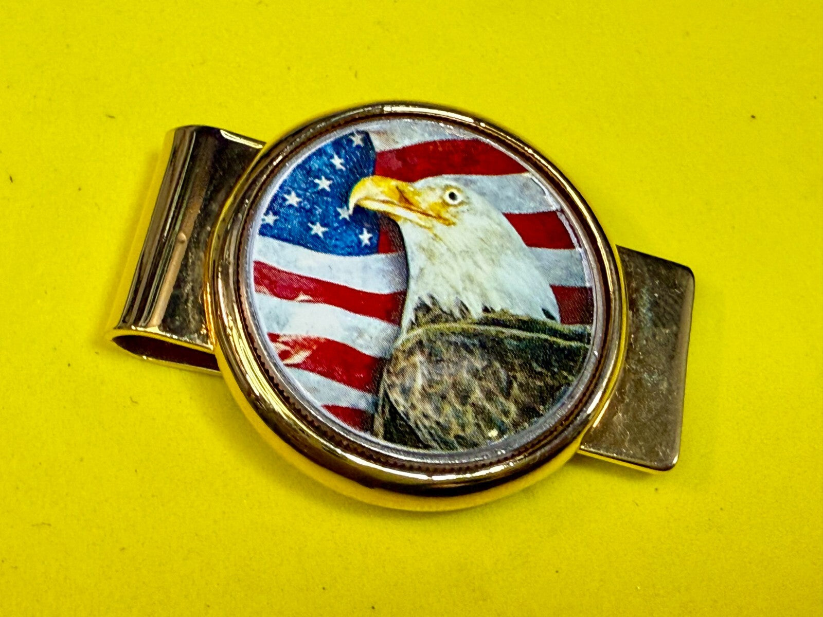 United States American Flag Patriotic Bald Eagle Gold Tone Vintage Money Clip