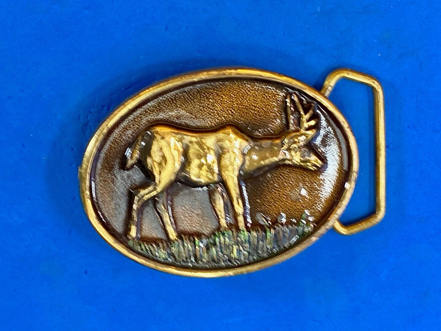 Vantage Bts Solid Brass Belt Buckle  - Deer Grazing In Nature 