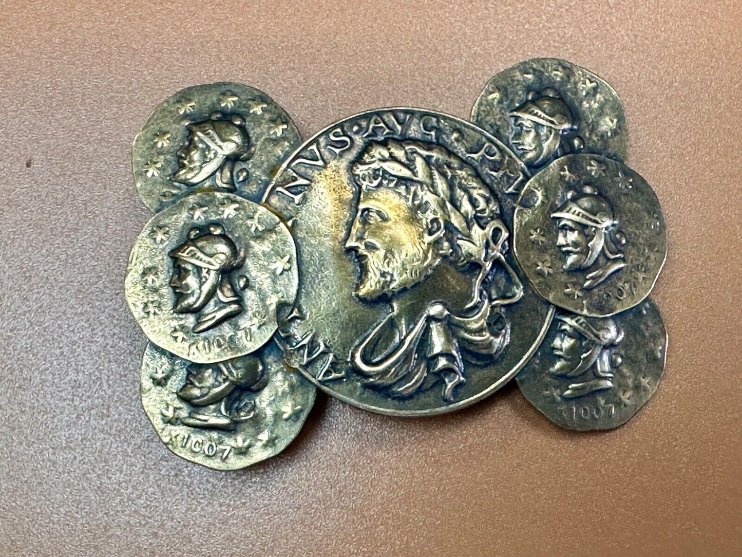 Antoninus Augustus IMP ANTONINVS PIVS AVG world coin cluster cutout belt buckle