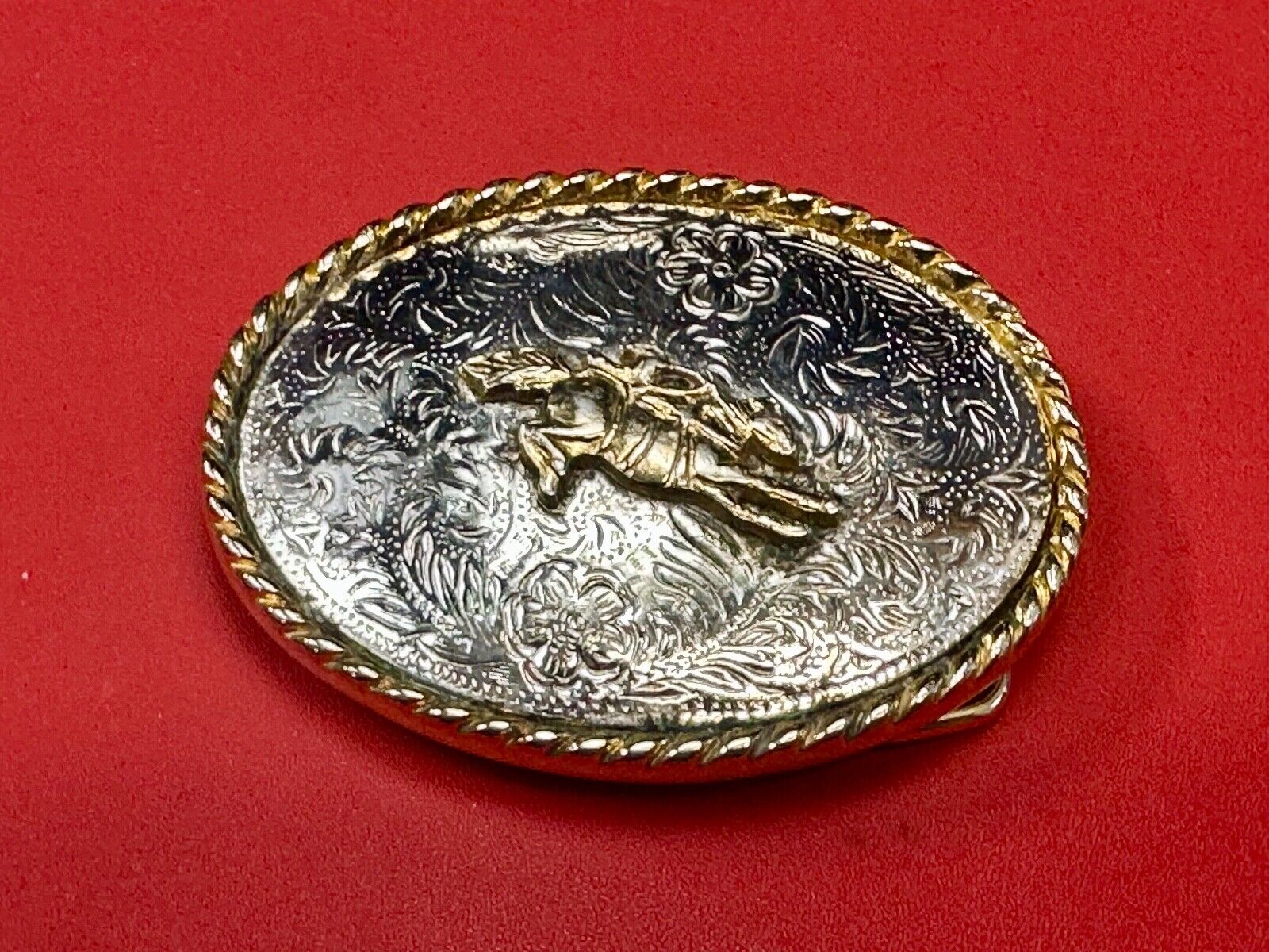 Vintage Ivan Cowboy Saddle Bronc western rodeo bull rider belt buckle