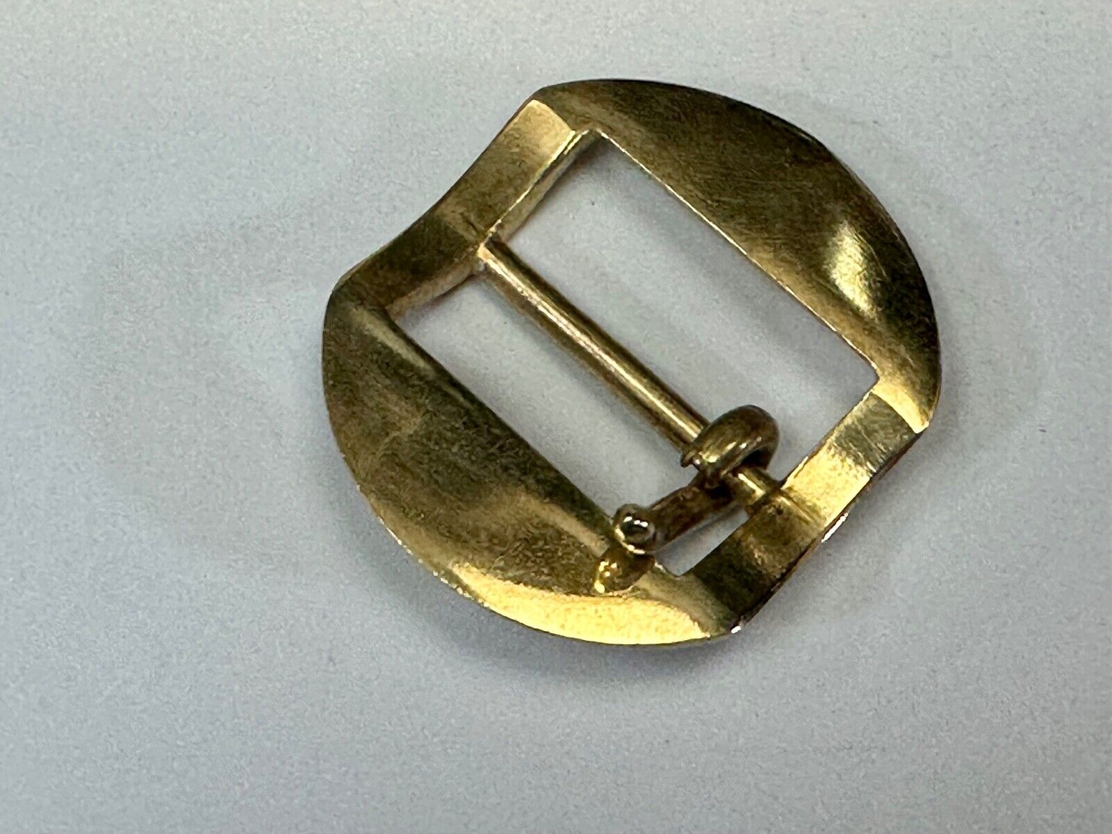 Unique Strange Shape! 103 / 30 2? raised round replacement belt buckle