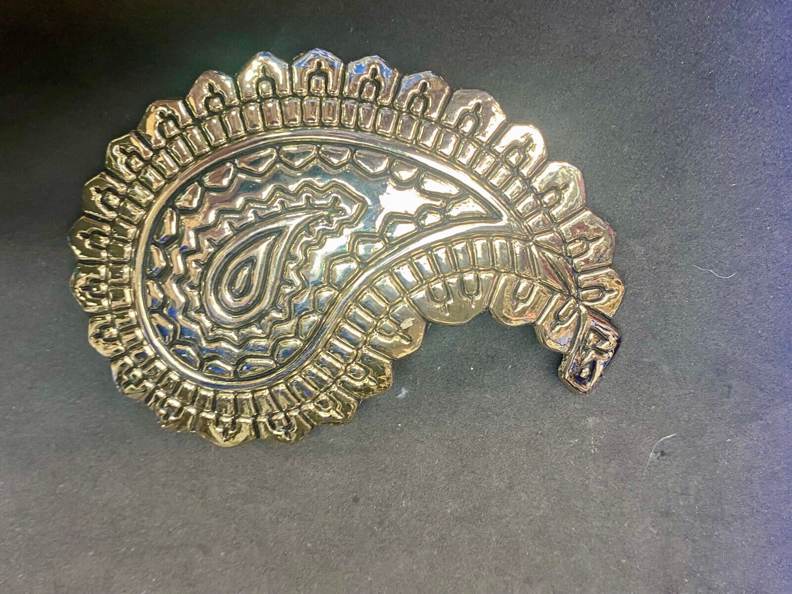 Apple Acc Of New York Marked Large Gold Tone Retro Belt Buckle