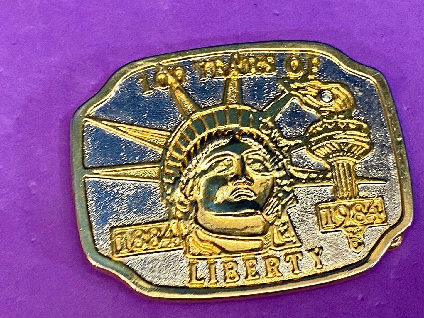 100 Year Celebration - Statue Of Lady Liberty Usa New York Belt Buckle