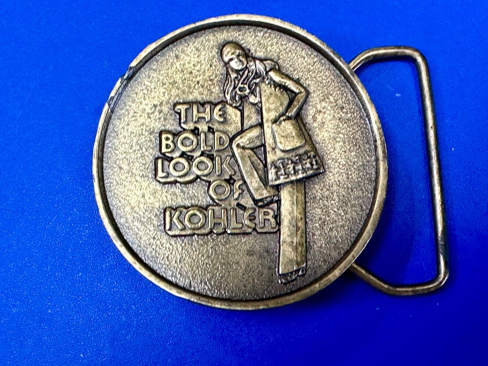 The Bold Look of Kohler Vintage 1977 Lewis round Limited Edition belt buckle