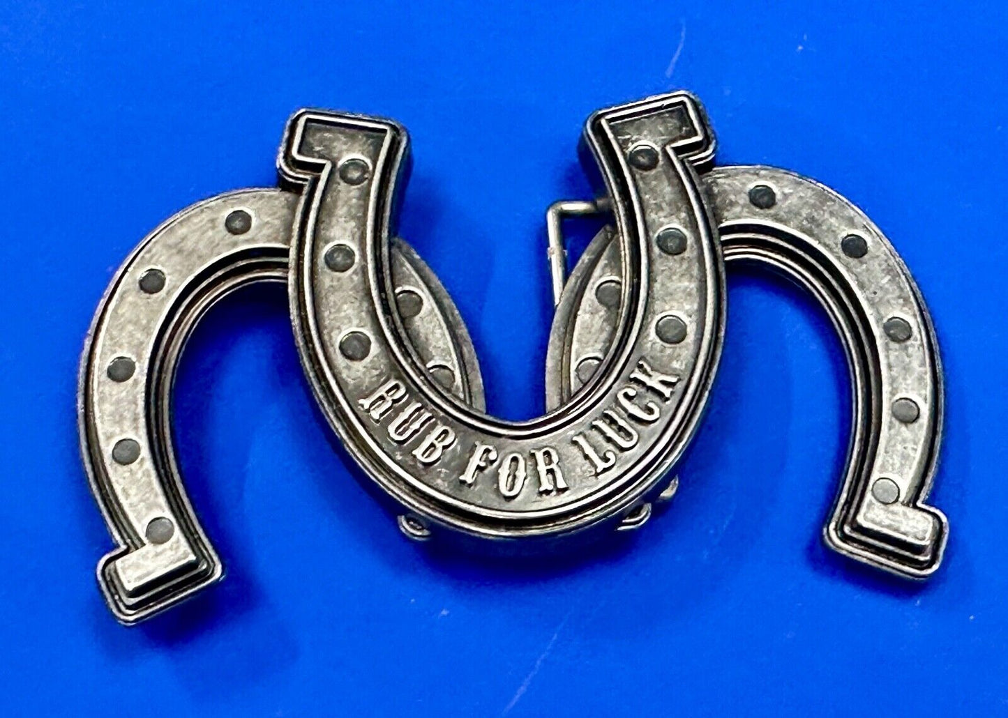 Triple trio horseshoes lucky Novelty belt buckle RUB FOR LUCK horse shoe