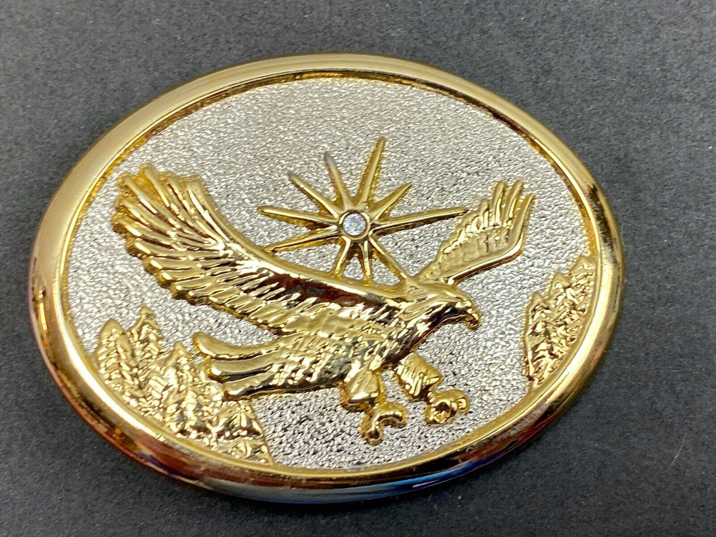 Vintage flying classic Bald Eagle with Rhinestone as sun starburst belt buckle 