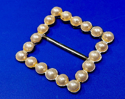 Vintage Faux Pearls Rectangular Gold Tone Plastic Belt Scarf Clip Slide Buckle