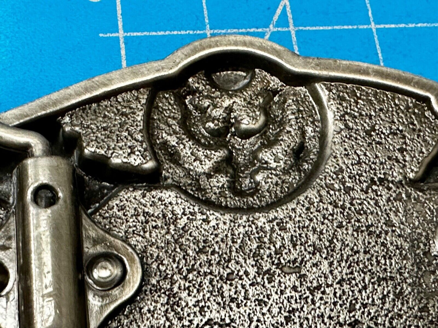 United States Army - Dimensional Patriotic Soldier Tank Cameo Green Belt Buckle