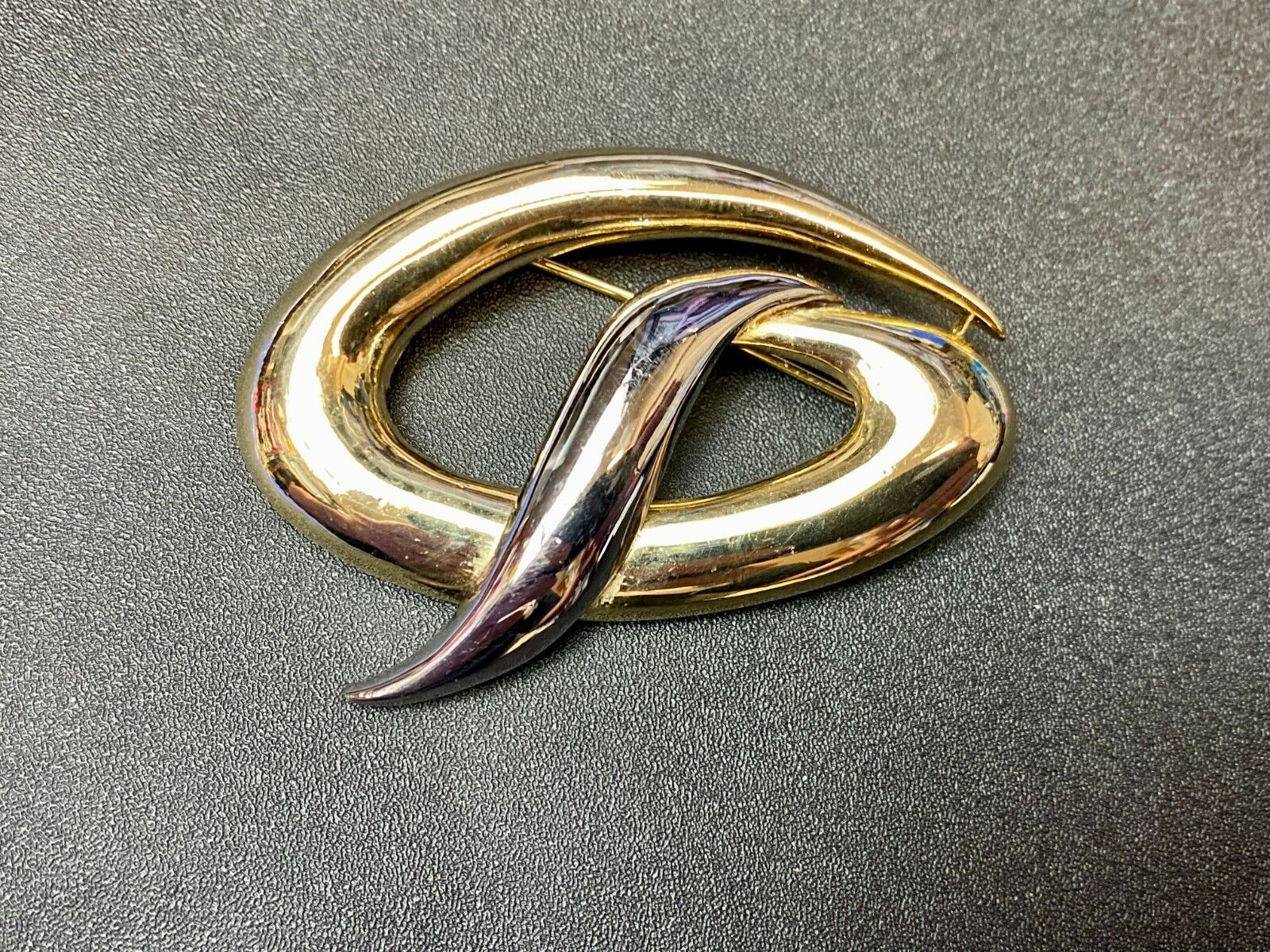 Vintage Brooch MJENT M Jent gold tone Abstract swirl wave Large lapel pin