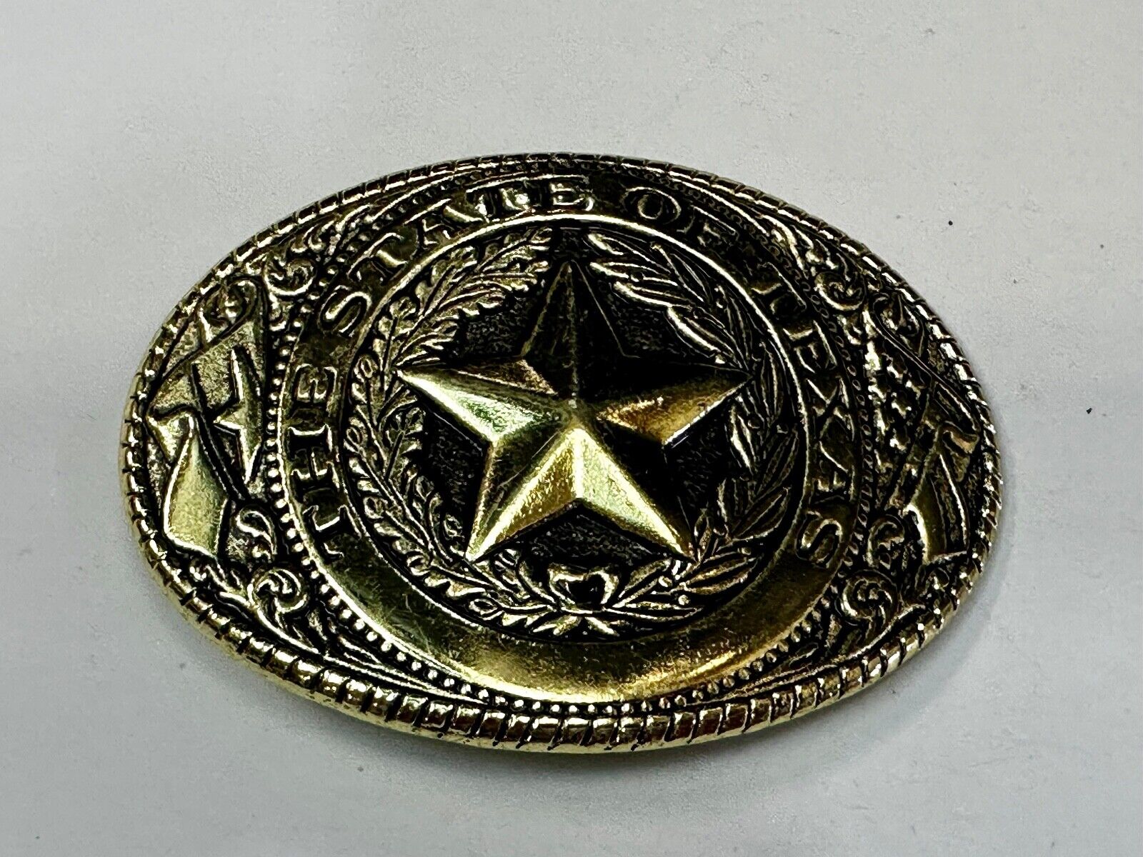 The Great State of Texas Star & Flag western USA made Gold & Black Belt Buckle