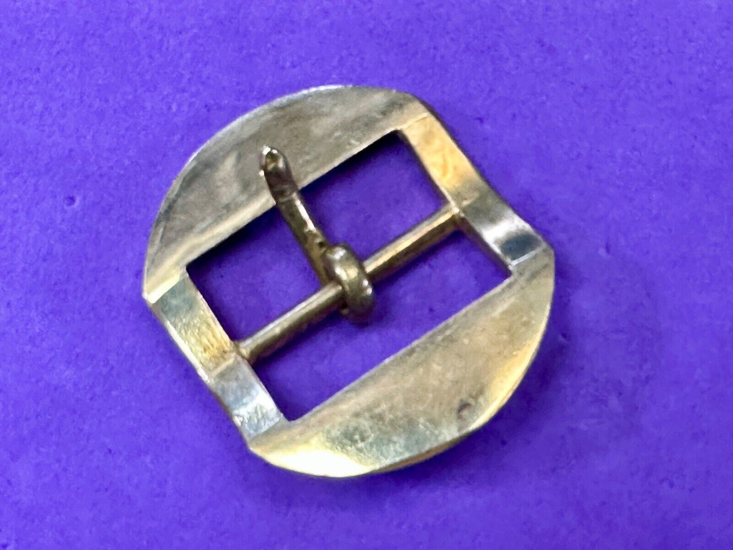 Unique Strange Shape! 103 / 30 2? raised round replacement belt buckle