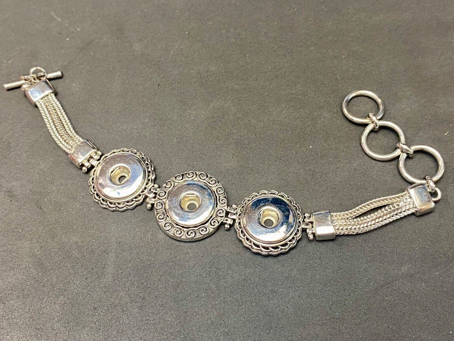 Three Space bracelet  for Original for 18mm Magnolia And Vine Snaps