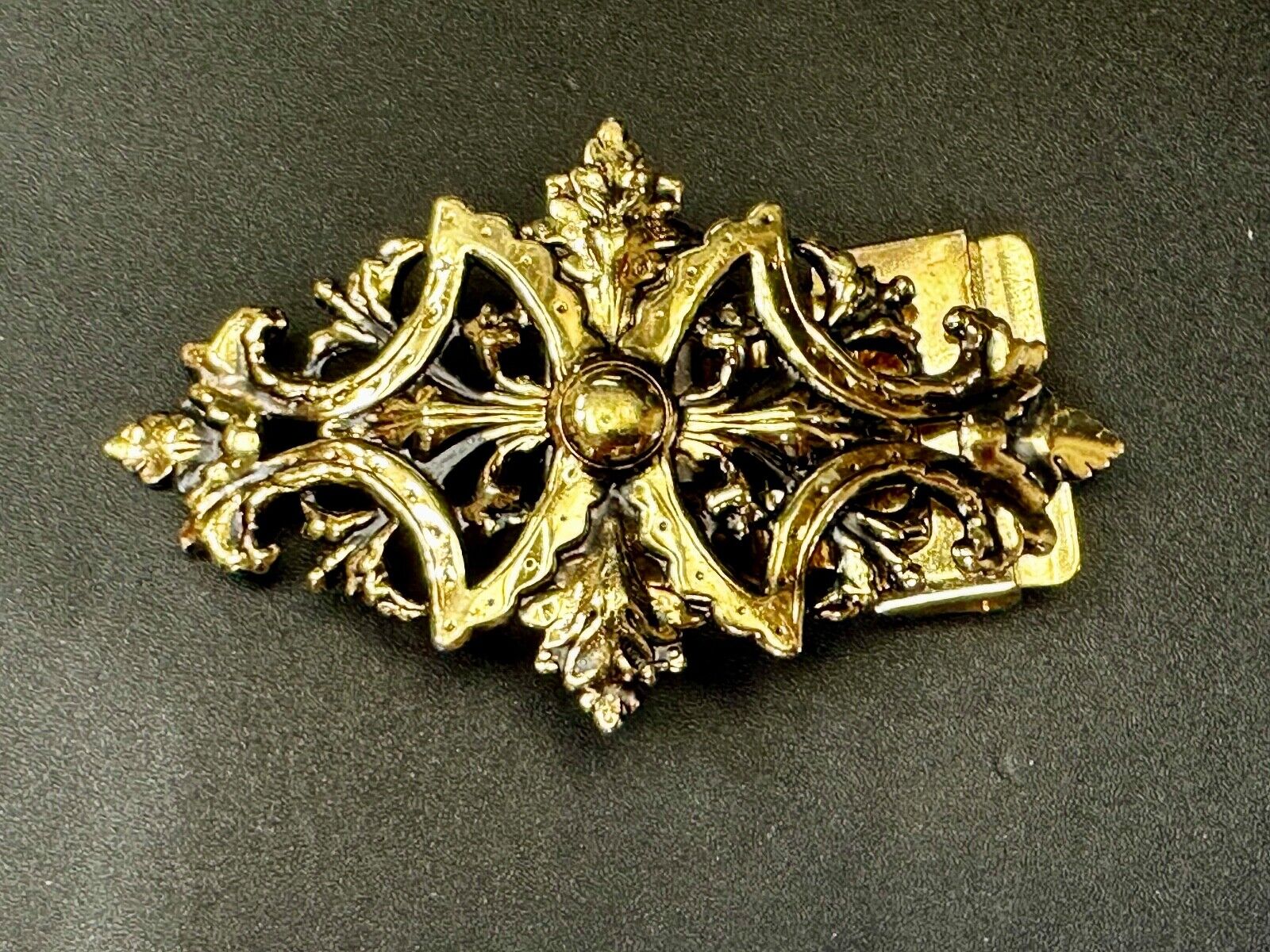 Victorian Style Filigree with Large Gold Tone Leaves Vintage Belt Buckle