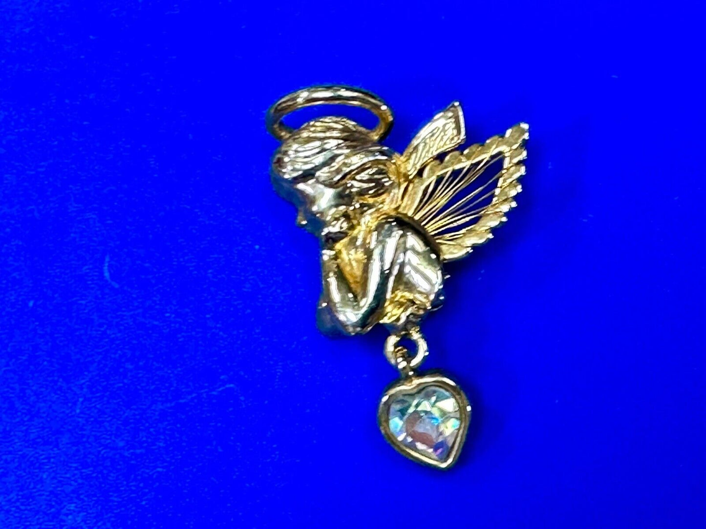 Angle with wings and Heart dangle beautiful AAI vintage brooch pin