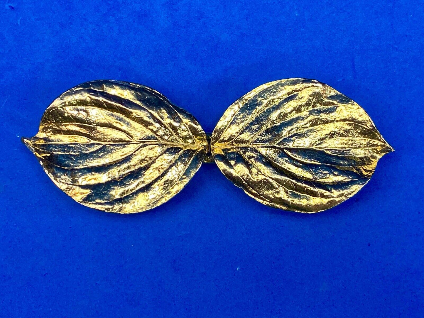 Vintage gold tone two piece interlocking 5" wide leaf belt buckle w/ makers mark
