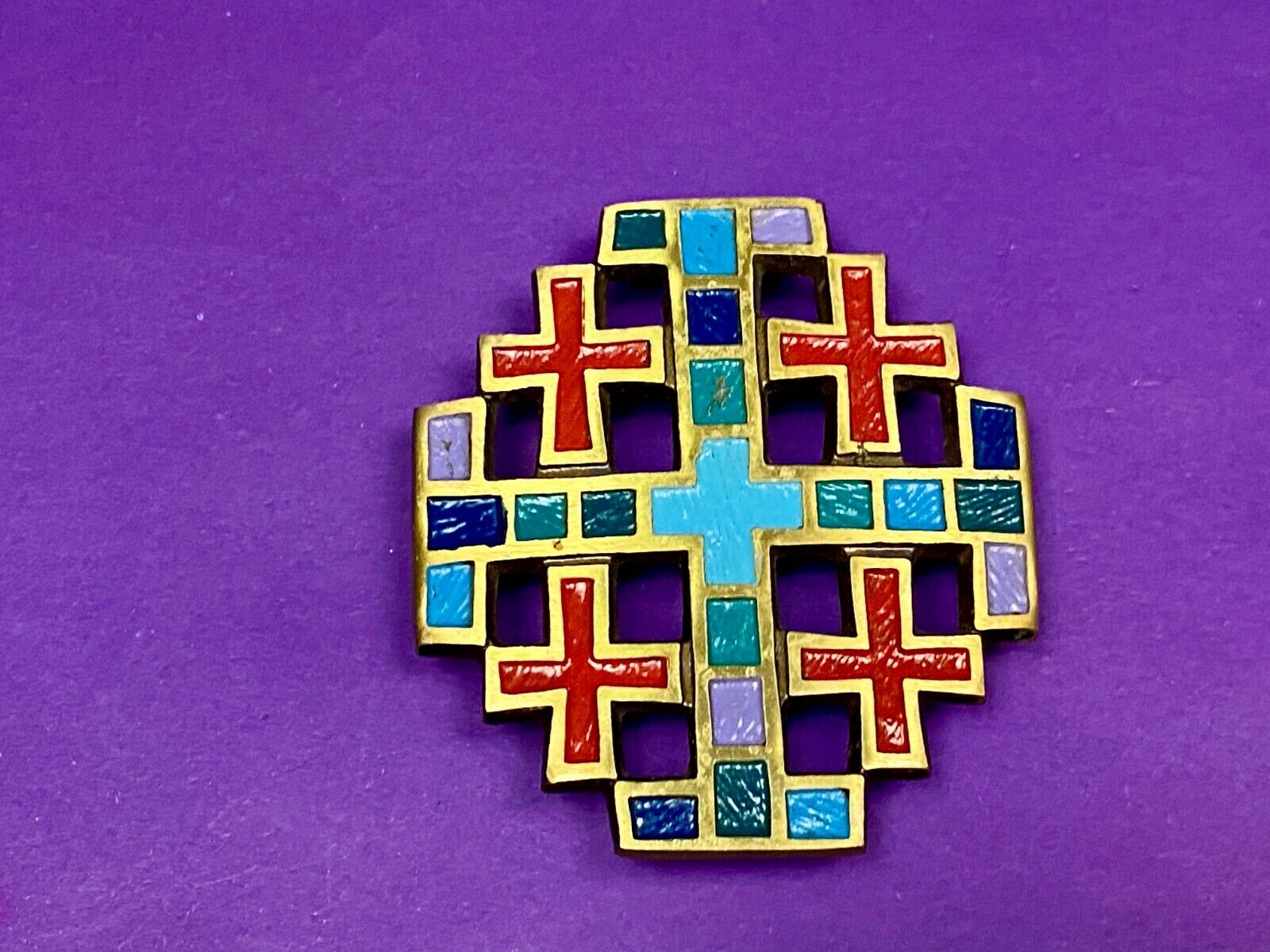 1969 Terra Sancta Guild Beautiful Cross Pattern Collectors Belt Buckle Israel