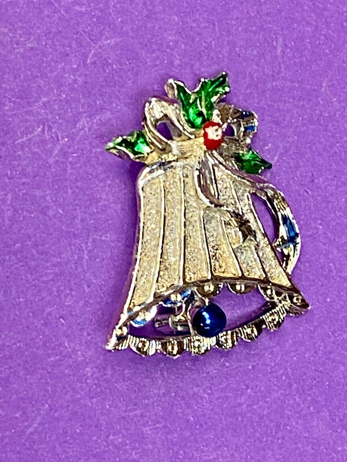 Vintage Gerry's Christmas Bell W/holly Brooch Pin Goldtone Enamel Brooch