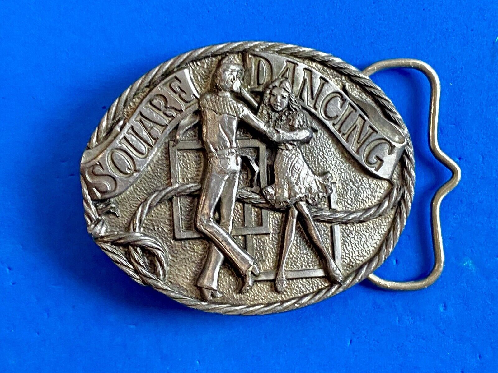 vintage 1986  Romantic Couple square dancing C+J INC belt buckle 