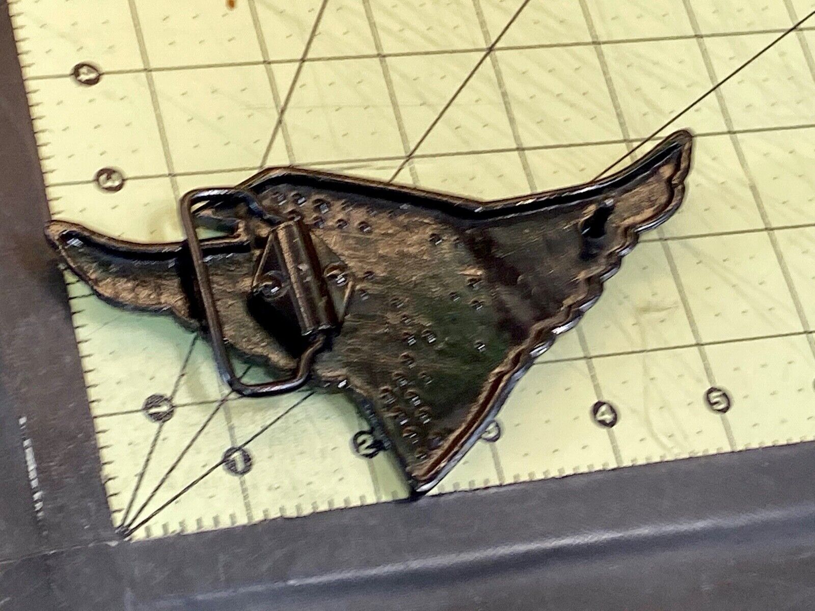 Beautiful Rhinestone? Letter  F Shape Logo With Wings 