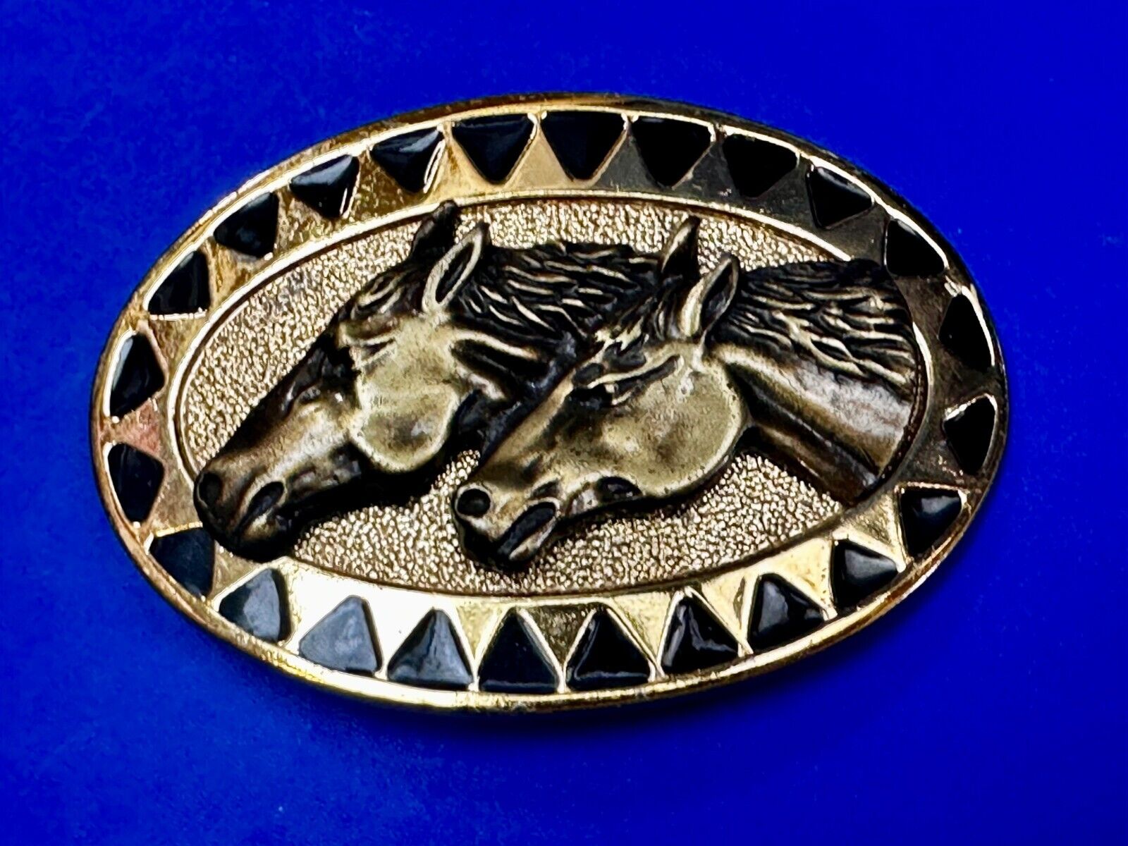 Two Running Horse Heads Vintage Mexico Belt Buckle - See Duck Makers Mark