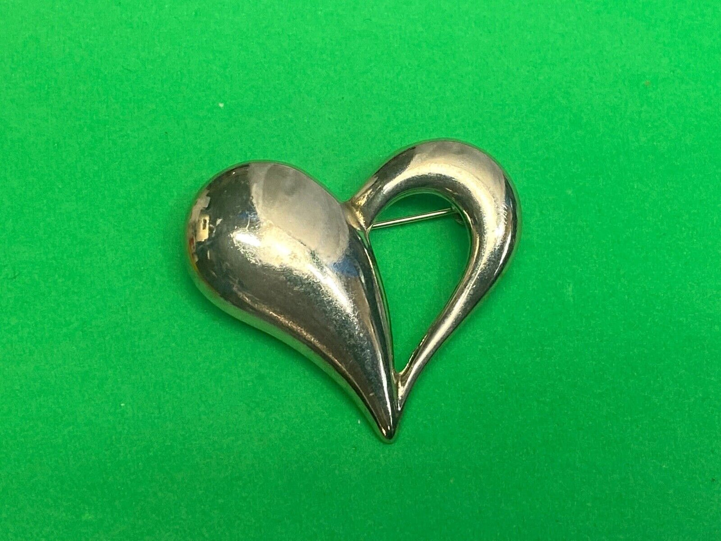 1" Puffed Heart Shaped Sterling Silver 925 Vintage Brooch 