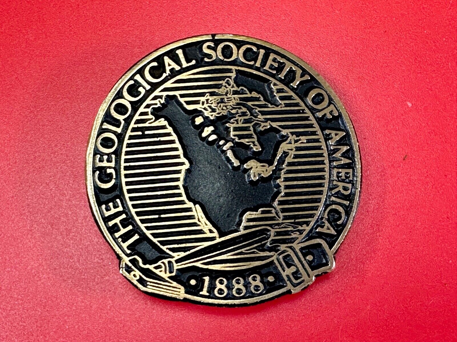 The Geological Society of America vintage solid brass round belt buckle