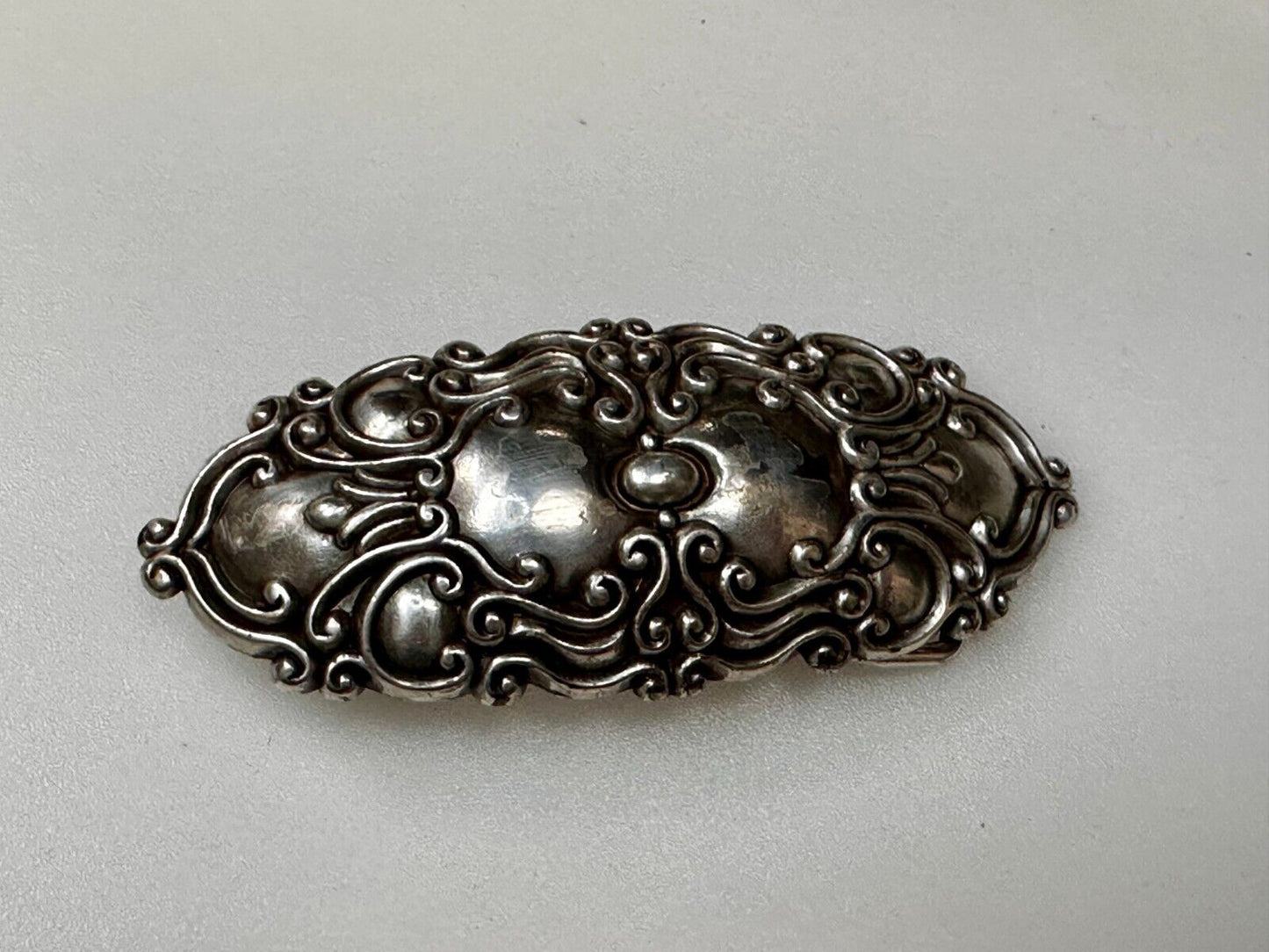 Victorian Art Style Floral Theme Vintage 1997 Silver Tone Belt Buckle