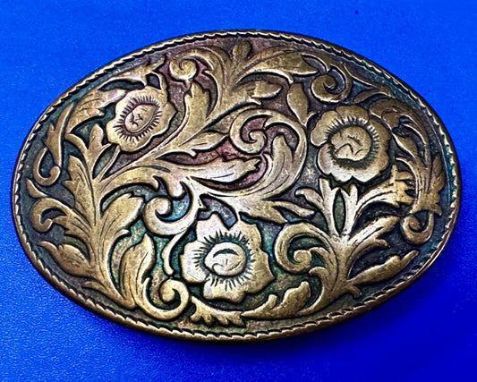 Unique Worn Colors! Vintage western flower swirl design belt buckle