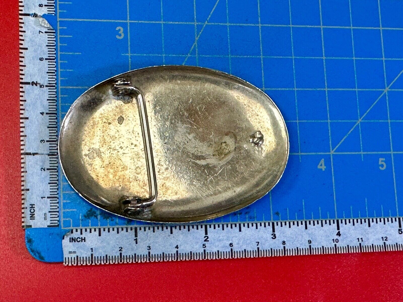 Flying Diving Hunting Patriotic EAGLE on Western two tone oval belt buckle