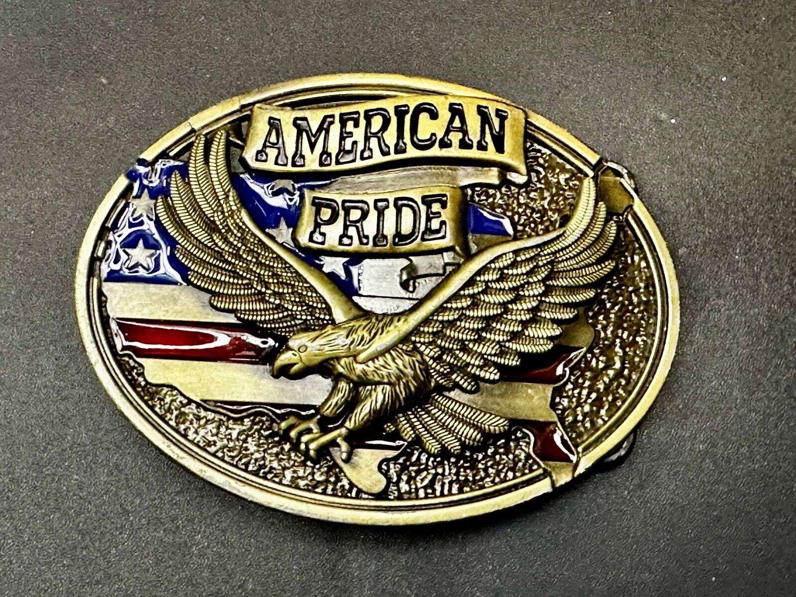 American Pride Flying Hunting Patriotic American Bald Eagle Raised Belt Buckle