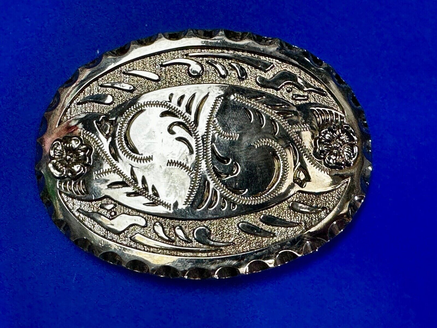 Vintage Lyn-Tone Co Vintage western flower swirl design belt buckle