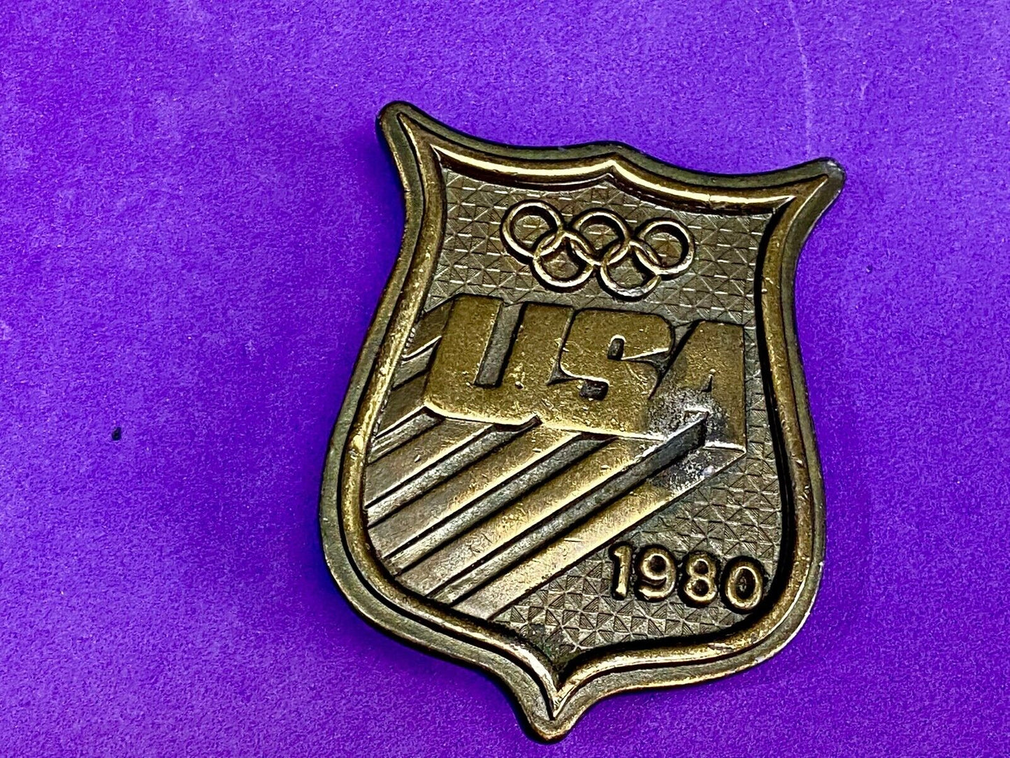 Vintage 1980 Olympics USA Sports Teams belt buckle by Bergamot 
