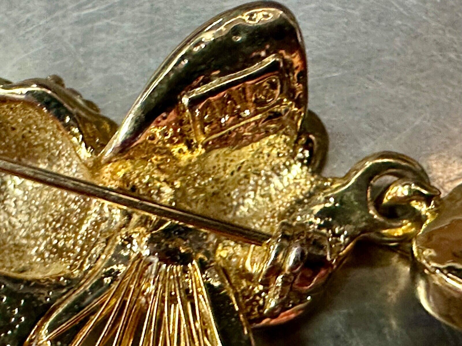 Angle with wings and Heart dangle beautiful AAI vintage brooch pin