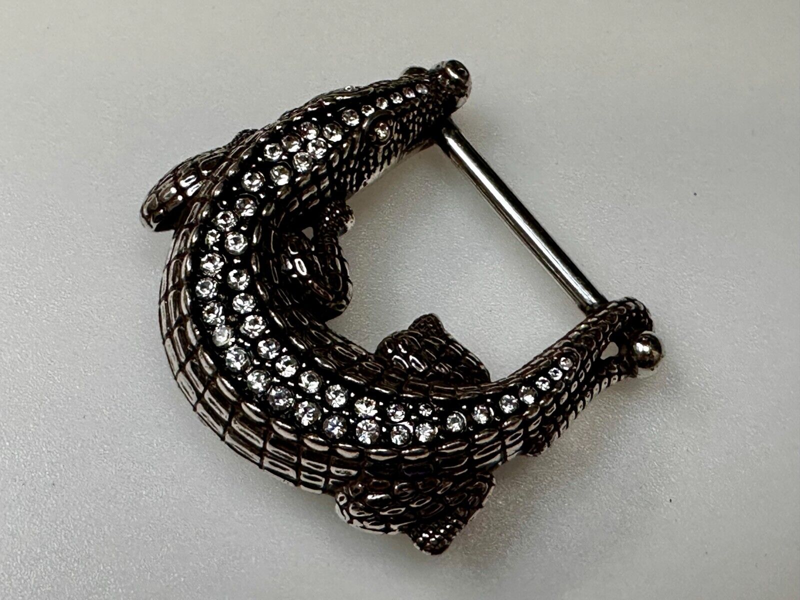 Alligator Crocodile with Rhinestone Figural Cutout Silver Tone Cord Belt Buckle