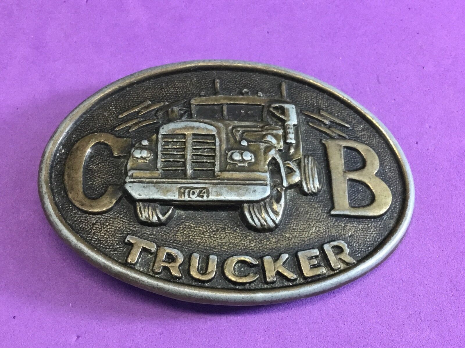 Vintage CB radio semi trucking  trucker Big rig semi driver belt buckle     