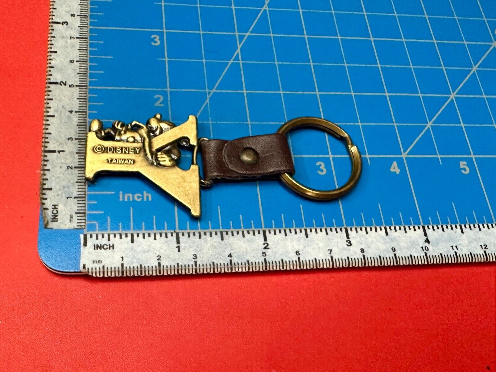 VINTAGE LETTER INITIAL Y  MICKEY MOUSE DISNEY KEYCHAIN BRASS and LEATHER FOB