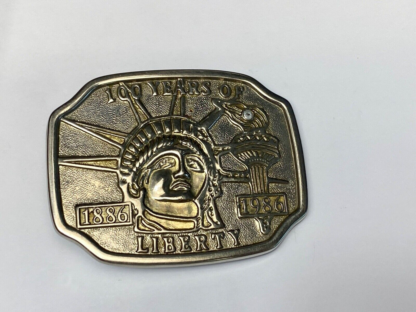 100 YEARS OF LADY LIBERTY -  1986 New York City commemorative belt buckle