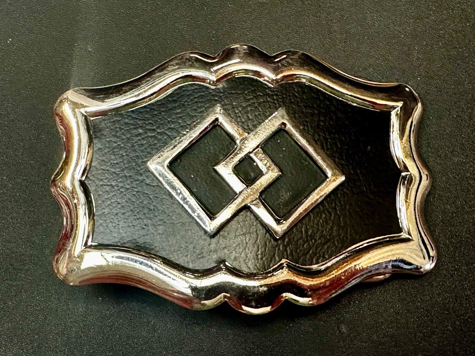 Black & silver diamond Shaped Cowboy Ranch pattern western framed Belt Buckle
