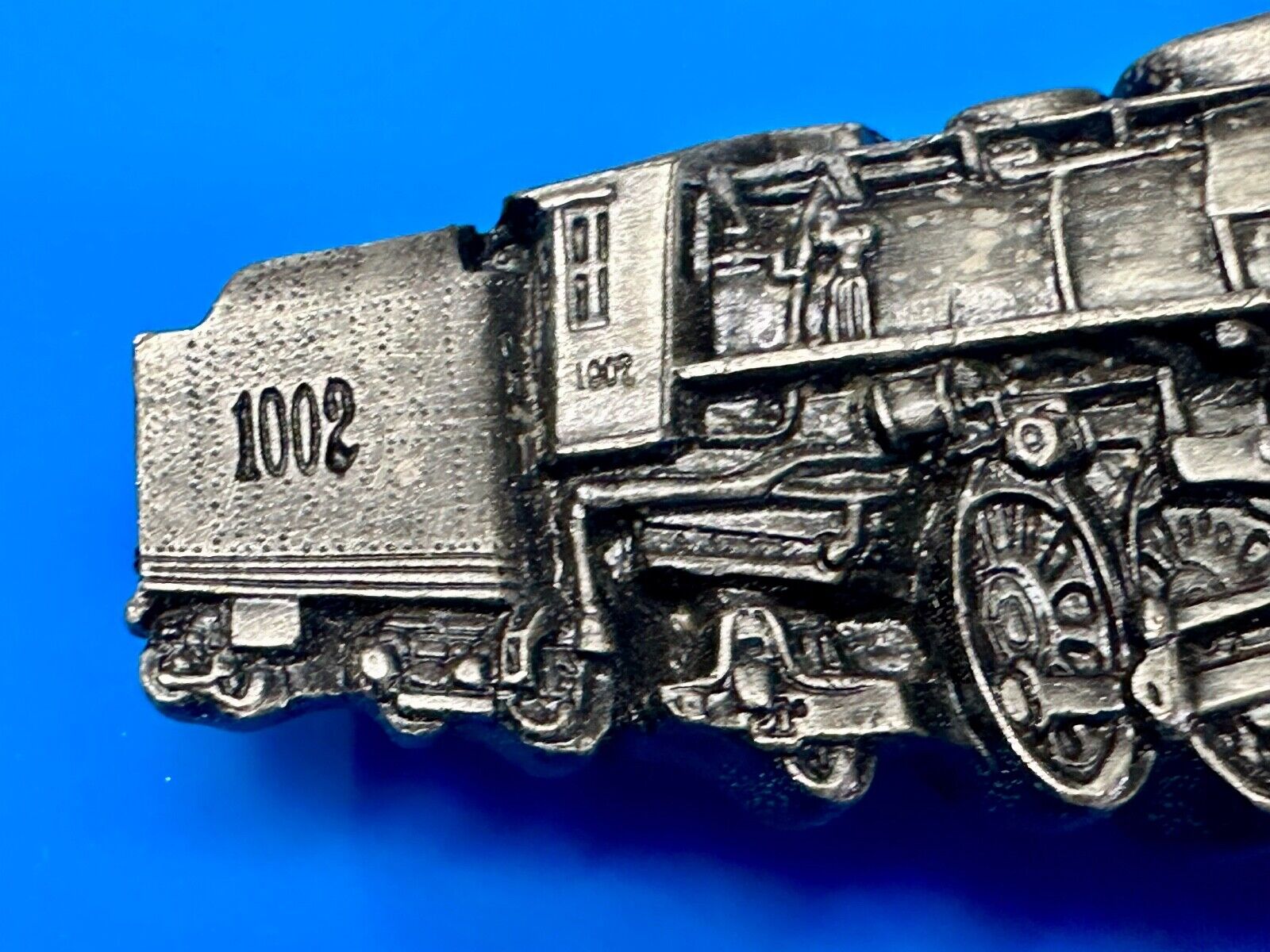 #1002 Train Steam Locomotive Vintage 1978 Cutout RR Bergamot Belt Buckle