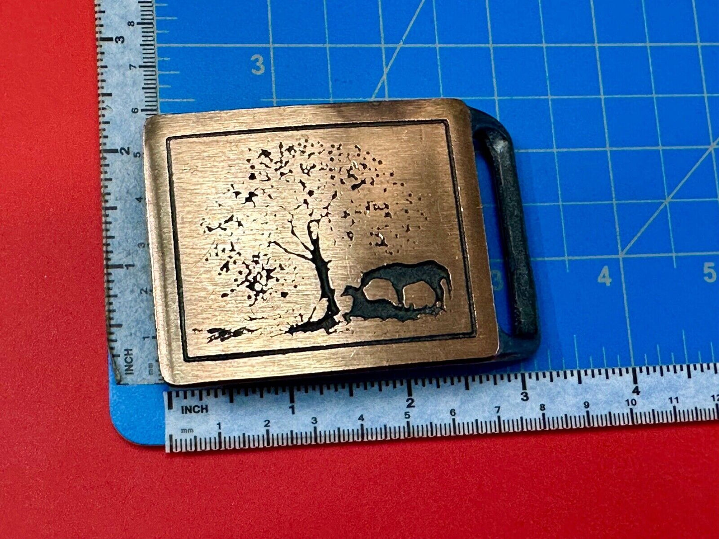 TWO HORSES TECH-ETHER GUILD Vintage art Horse lovers belt buckle